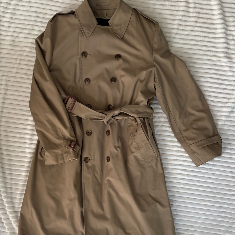 Vintage London Fog Men’s Trench Coat w/ removable lining